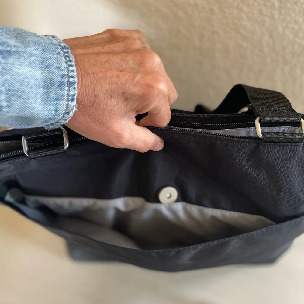 BAGGALLINI BLACK BOULEVARD LAPTOP TOTE NEW